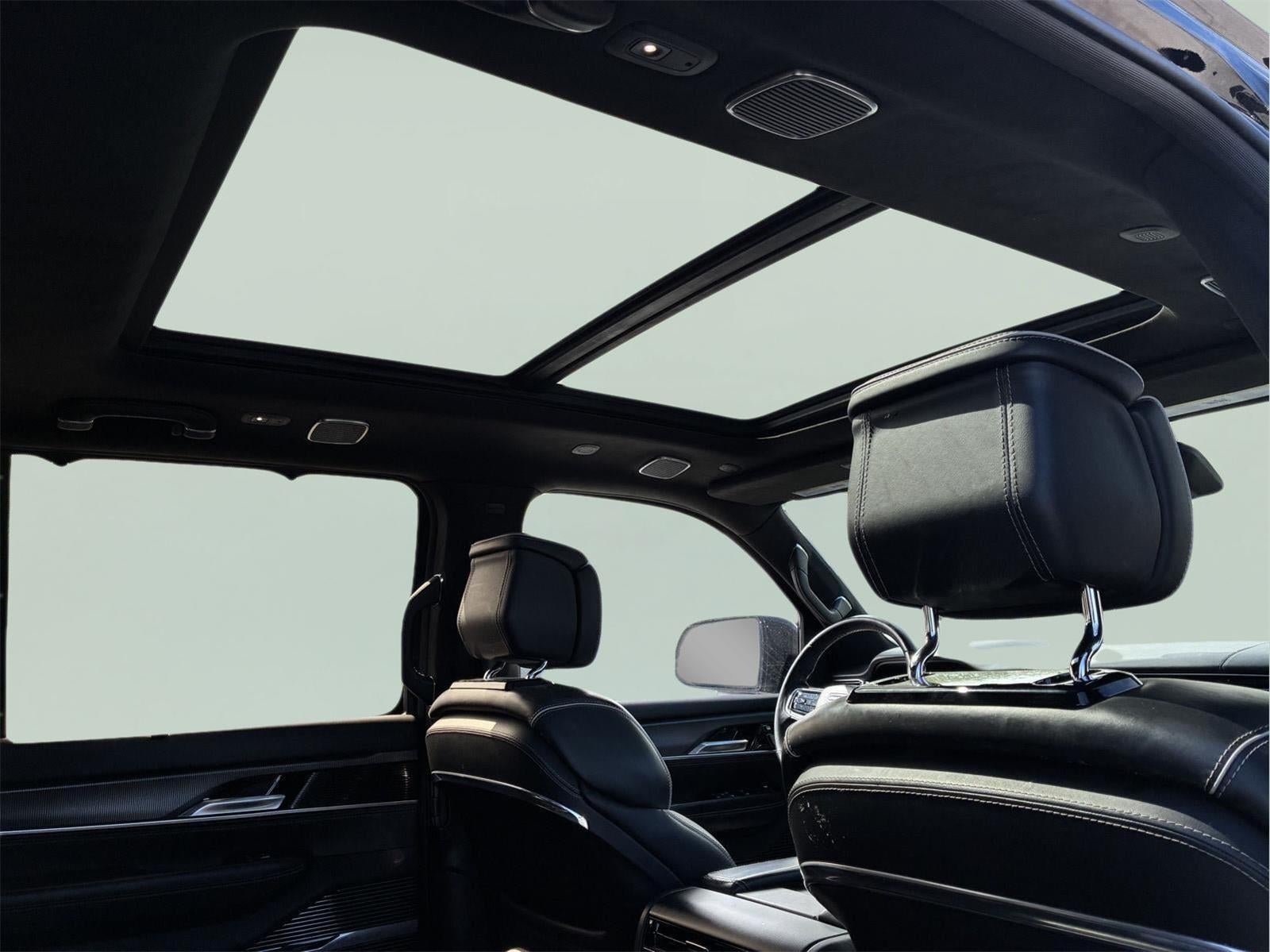 2022 Jeep Grand Wagoneer Series II Obsidian