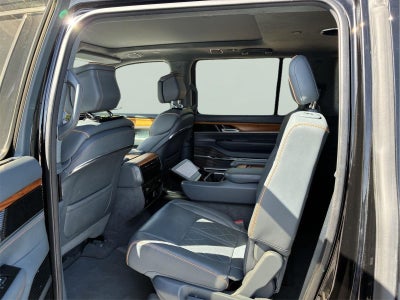 2022 Jeep Grand Wagoneer Series III