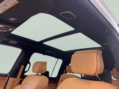 2022 Jeep Grand Wagoneer Series III