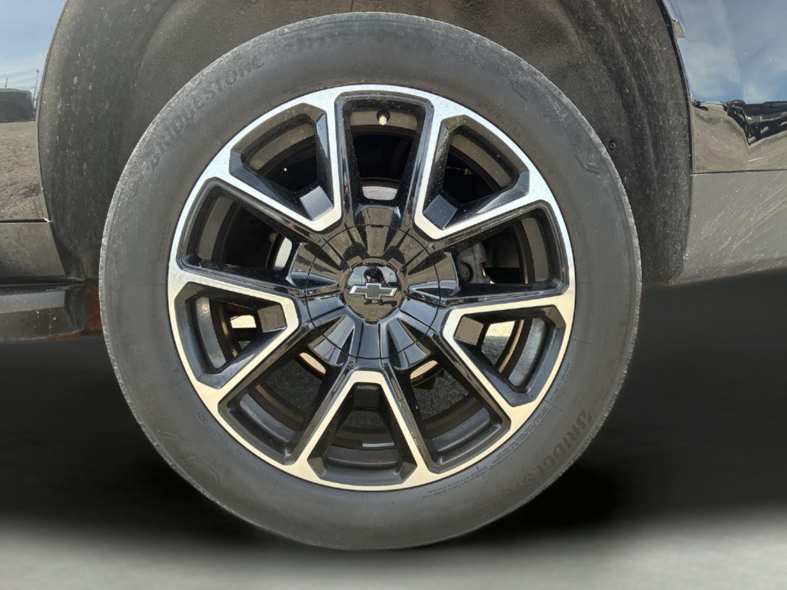 2022 Chevrolet Suburban RST