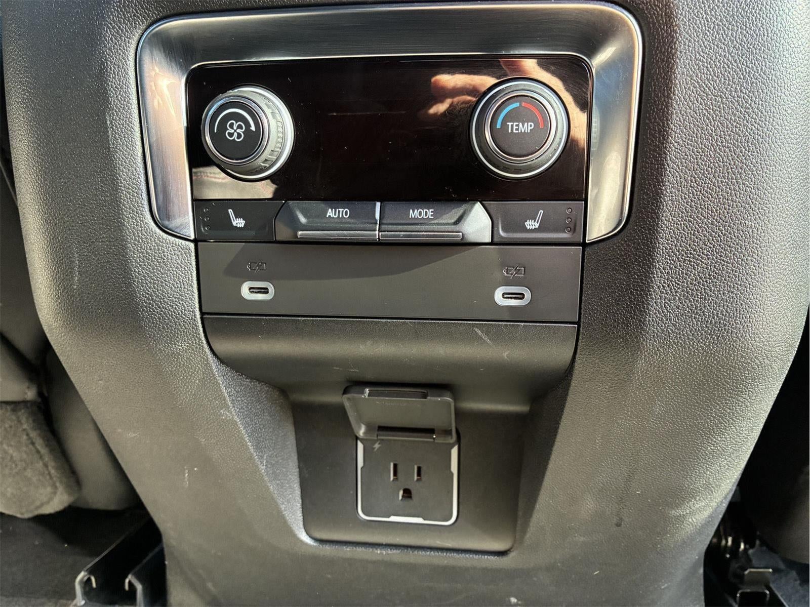 2024 Chevrolet Tahoe RST