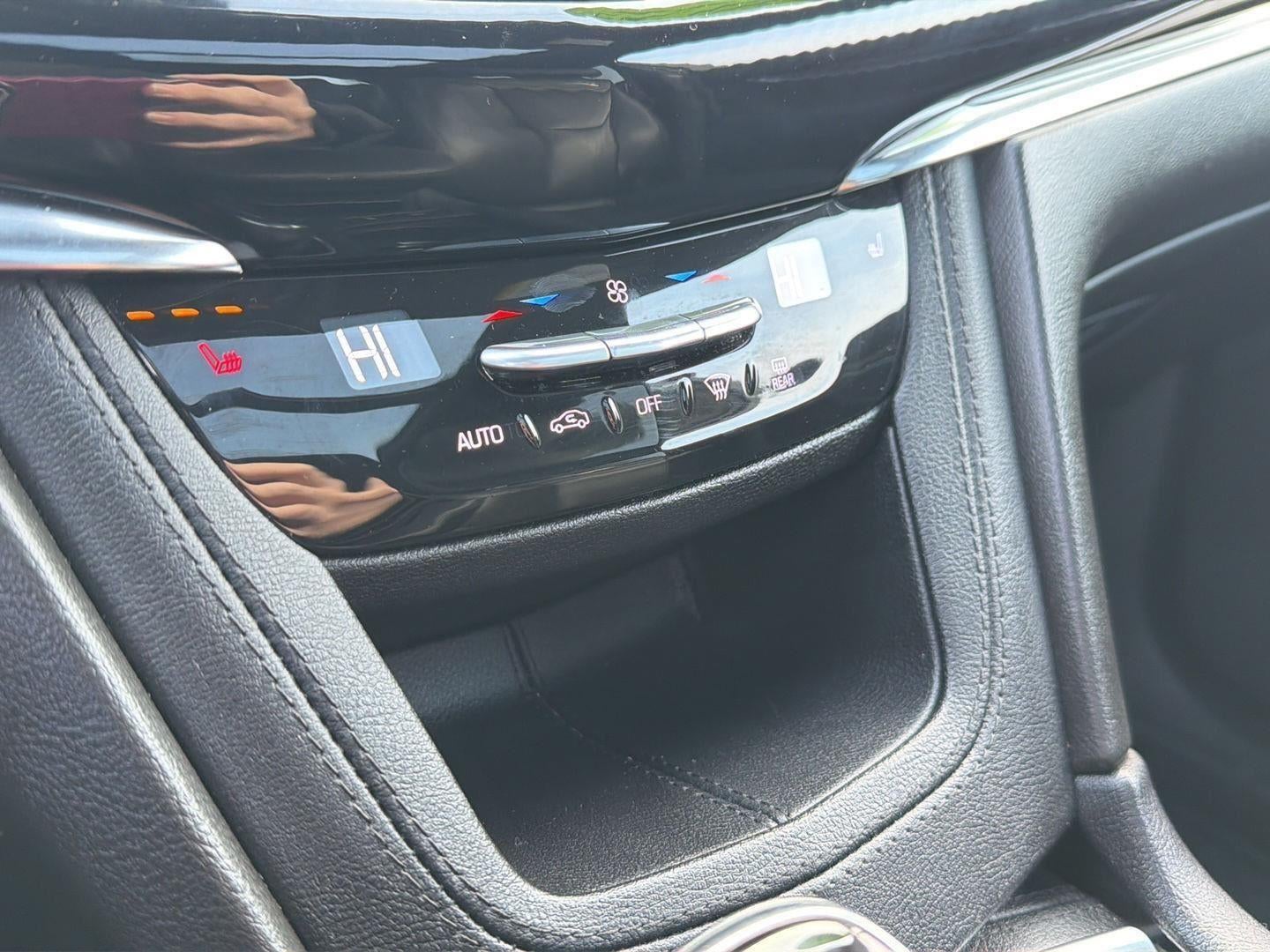 2022 Cadillac XT6 Sport