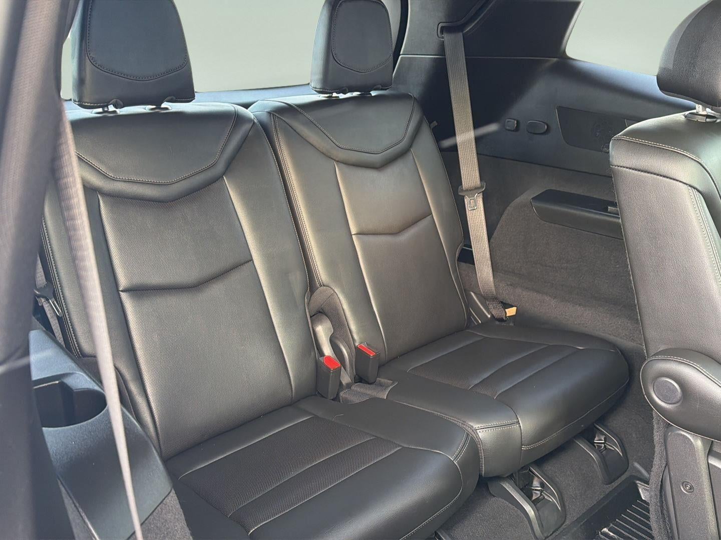 2022 Cadillac XT6 Sport