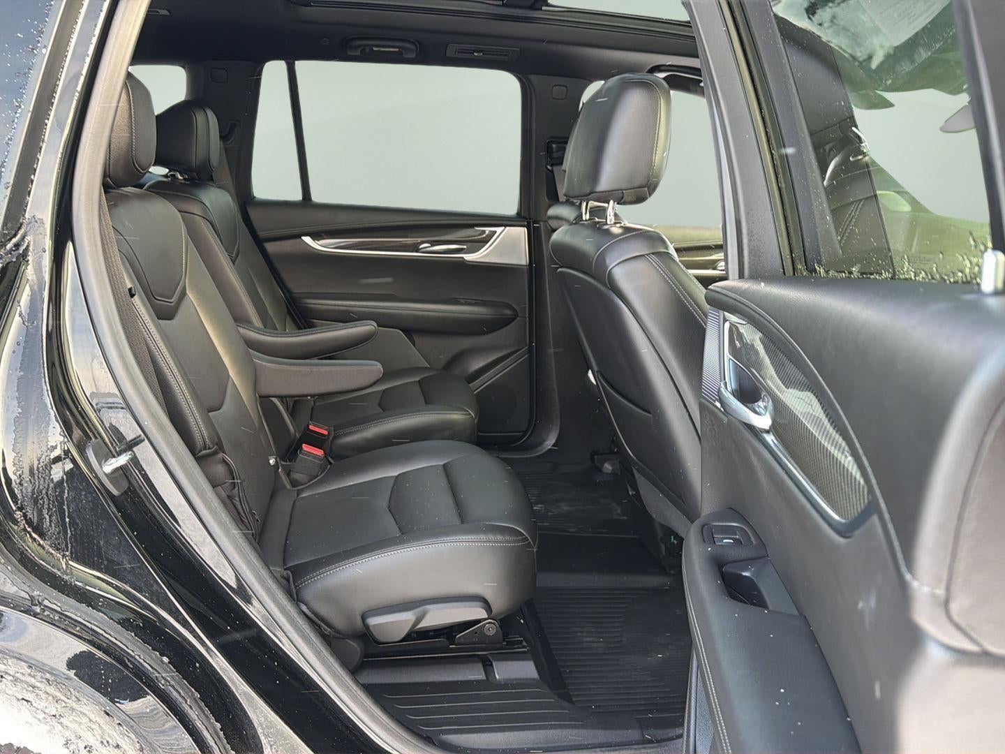 2022 Cadillac XT6 Sport