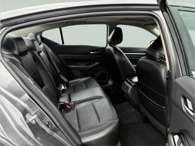 2024 Nissan Altima Platinum