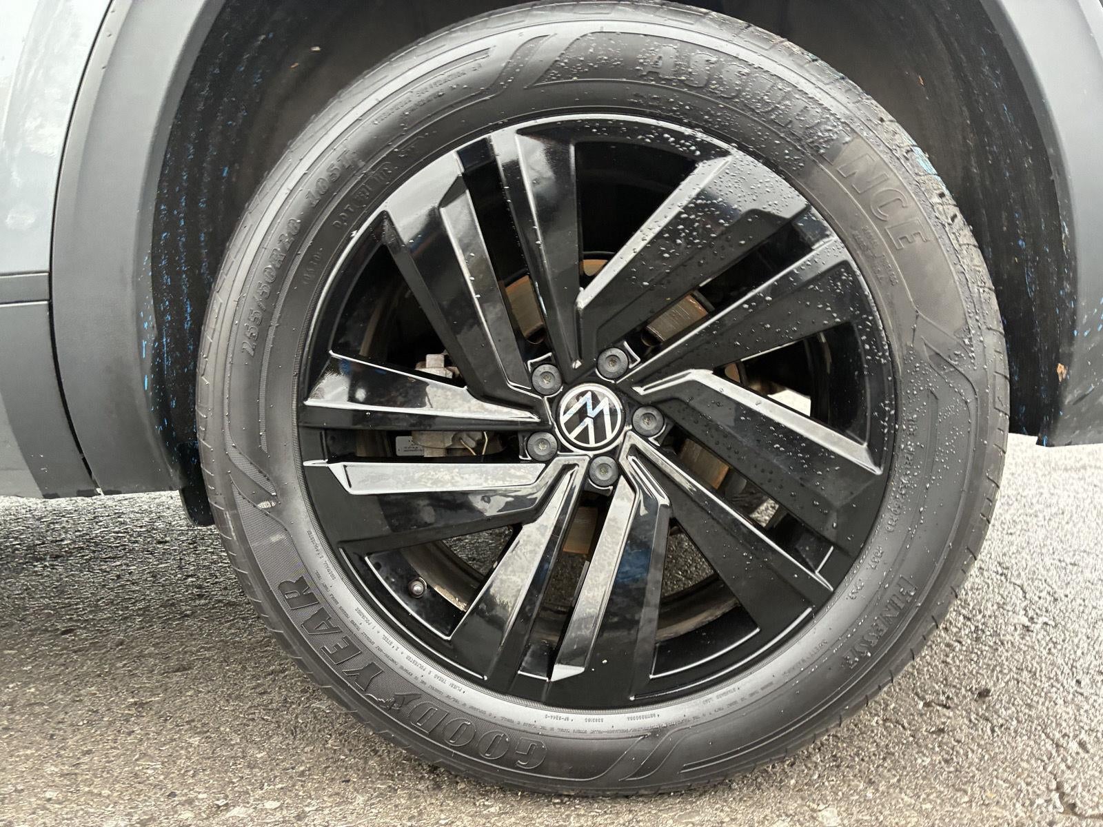 2022 Volkswagen Atlas Cross Sport 3.6L V6 SE w/Technology