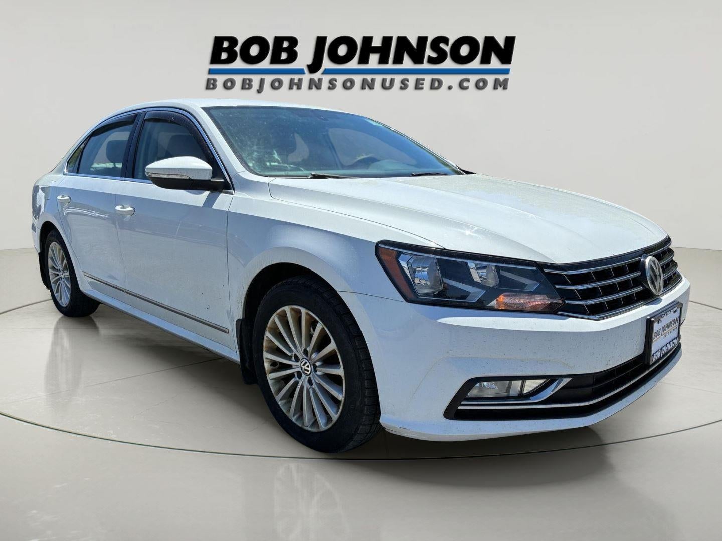 2016 Volkswagen Passat 1.8T SE w/Technology