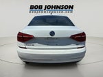 2016 Volkswagen Passat 1.8T SE w/Technology