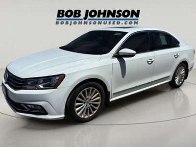 2016 Volkswagen Passat 1.8T SE w/Technology