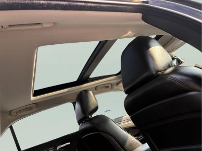 2023 Chrysler 300 Touring L