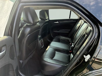 2023 Chrysler 300 Touring L
