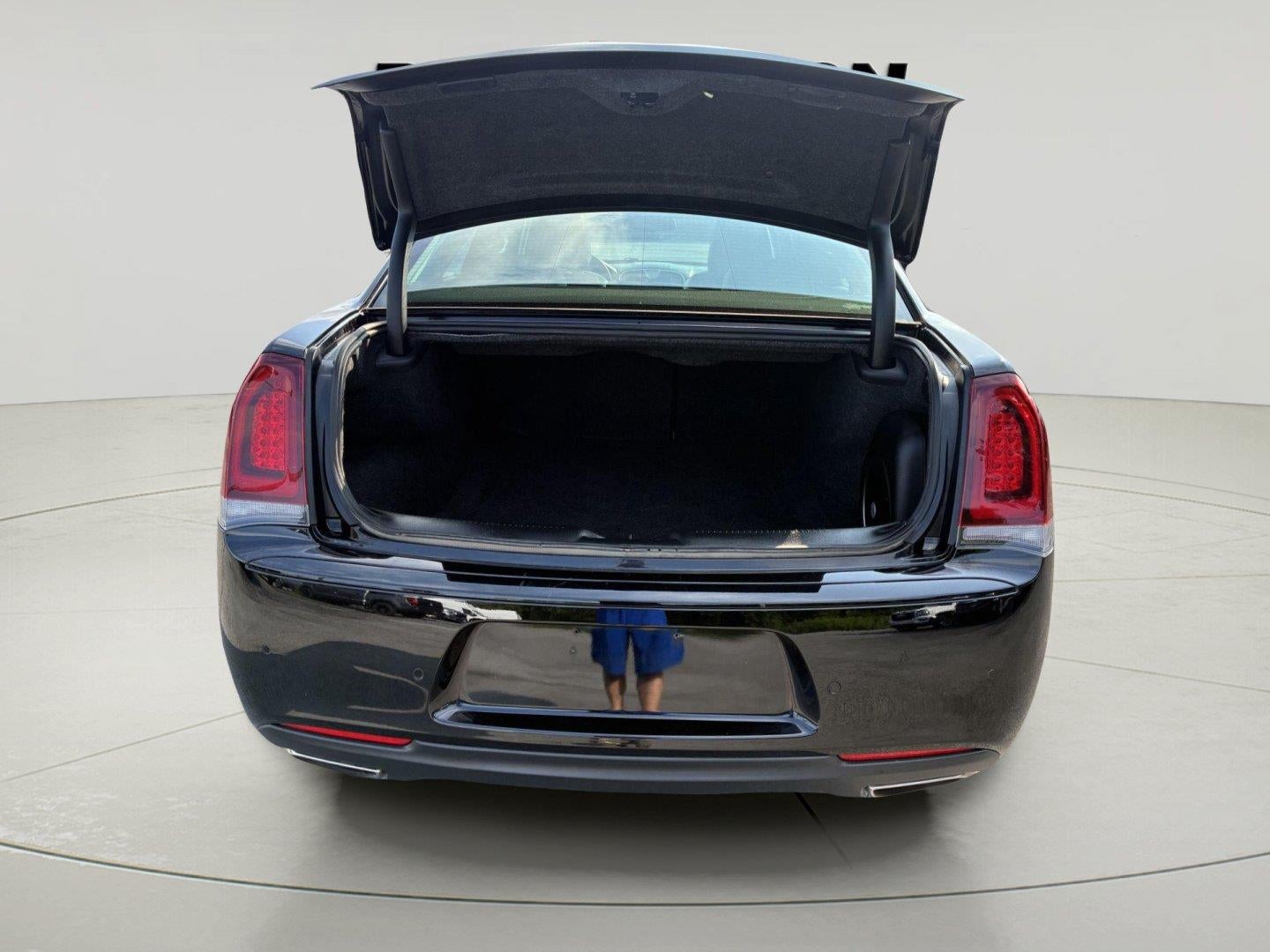 2023 Chrysler 300 Touring L