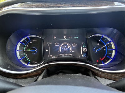2023 Chrysler Pacifica Hybrid Pinnacle