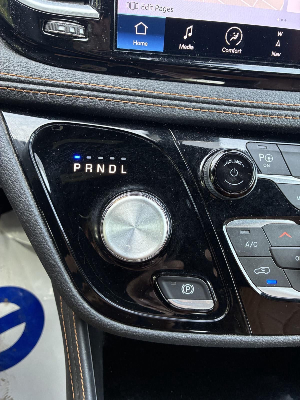 2023 Chrysler Pacifica Hybrid Pinnacle