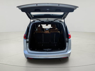 2023 Chrysler Pacifica Hybrid Pinnacle