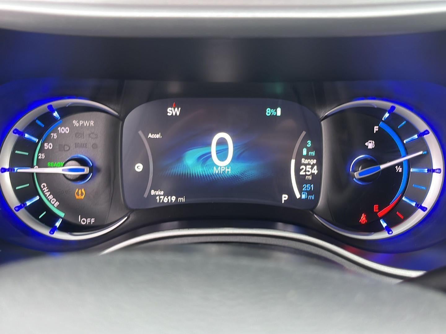 2024 Chrysler Pacifica Hybrid S Appearance Pkg