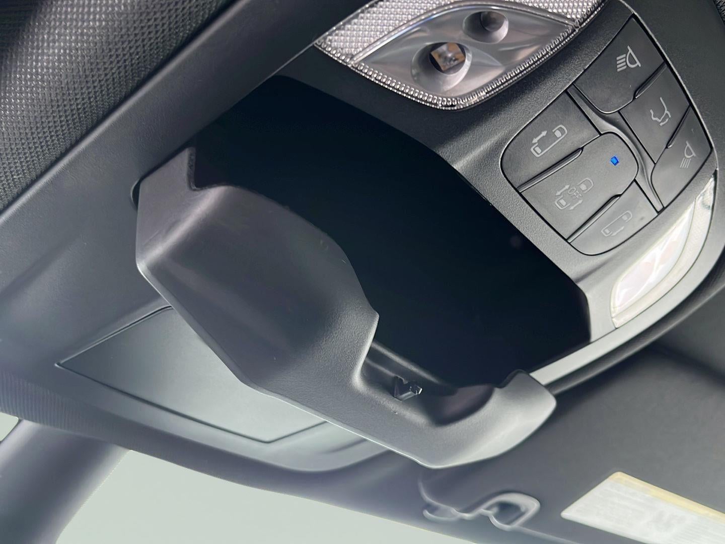 2024 Chrysler Pacifica Hybrid S Appearance Pkg