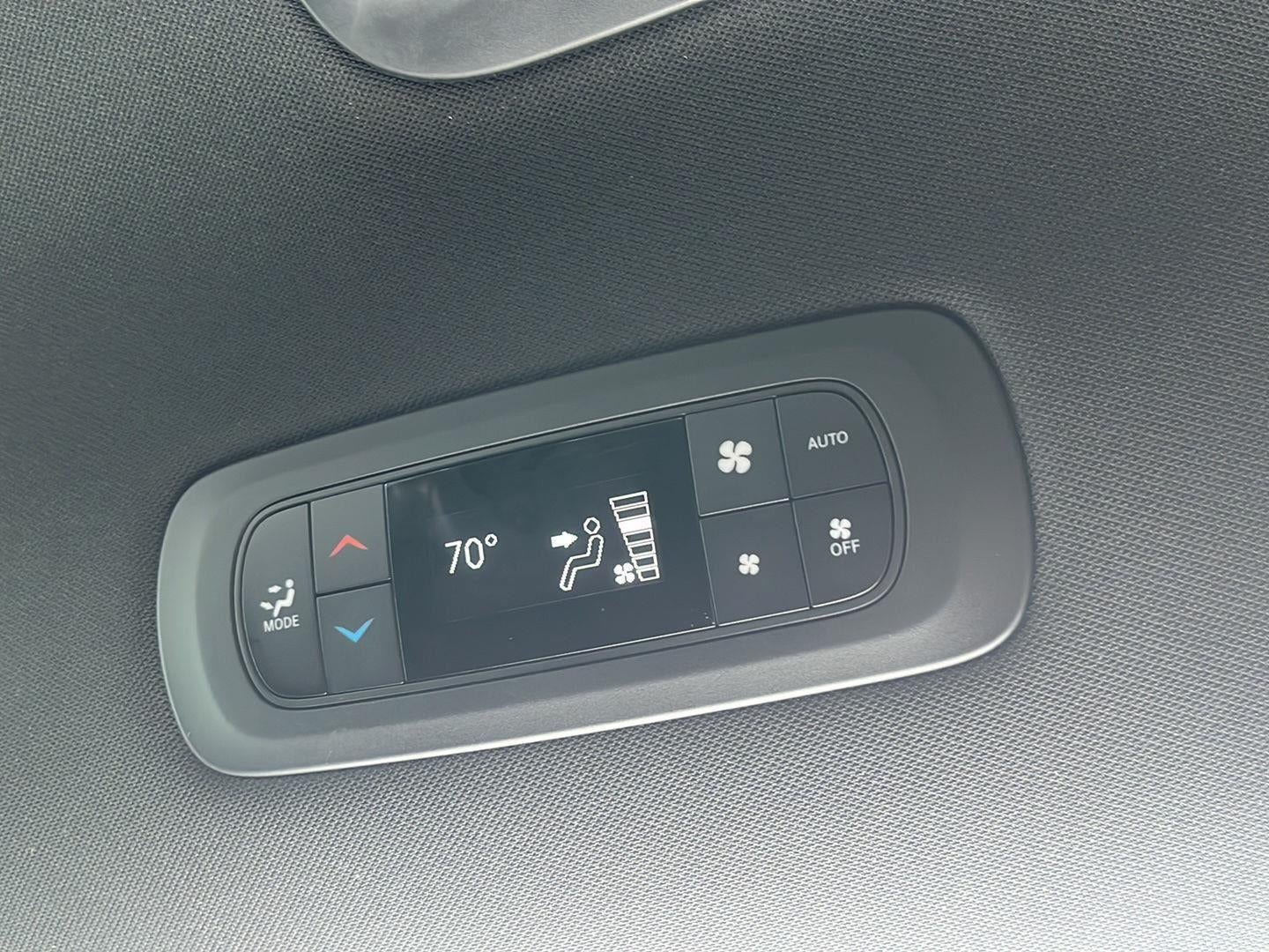 2024 Chrysler Pacifica Hybrid S Appearance Pkg