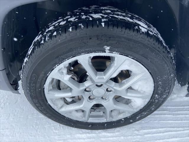 2023 Jeep Compass Latitude Lux