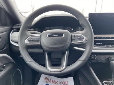 2023 Jeep Compass Latitude Lux