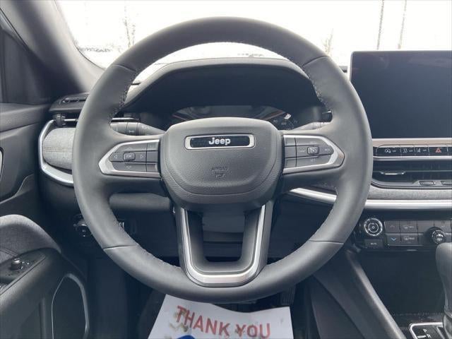 2023 Jeep Compass Latitude Lux