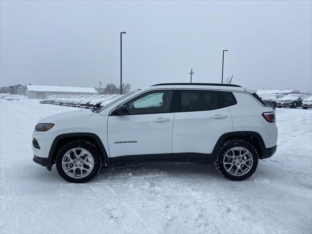 2023 Jeep Compass Latitude Lux