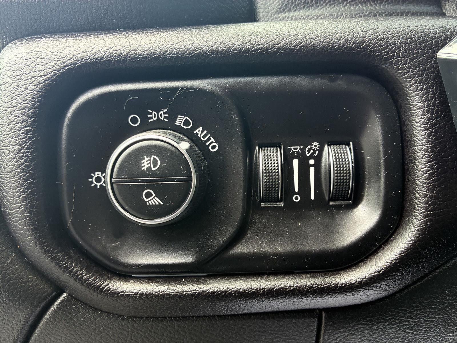 2023 RAM 2500 Laramie W/PLOW