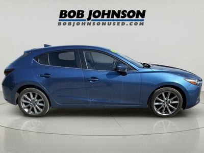 2018 Mazda Mazda3 5-Door Touring