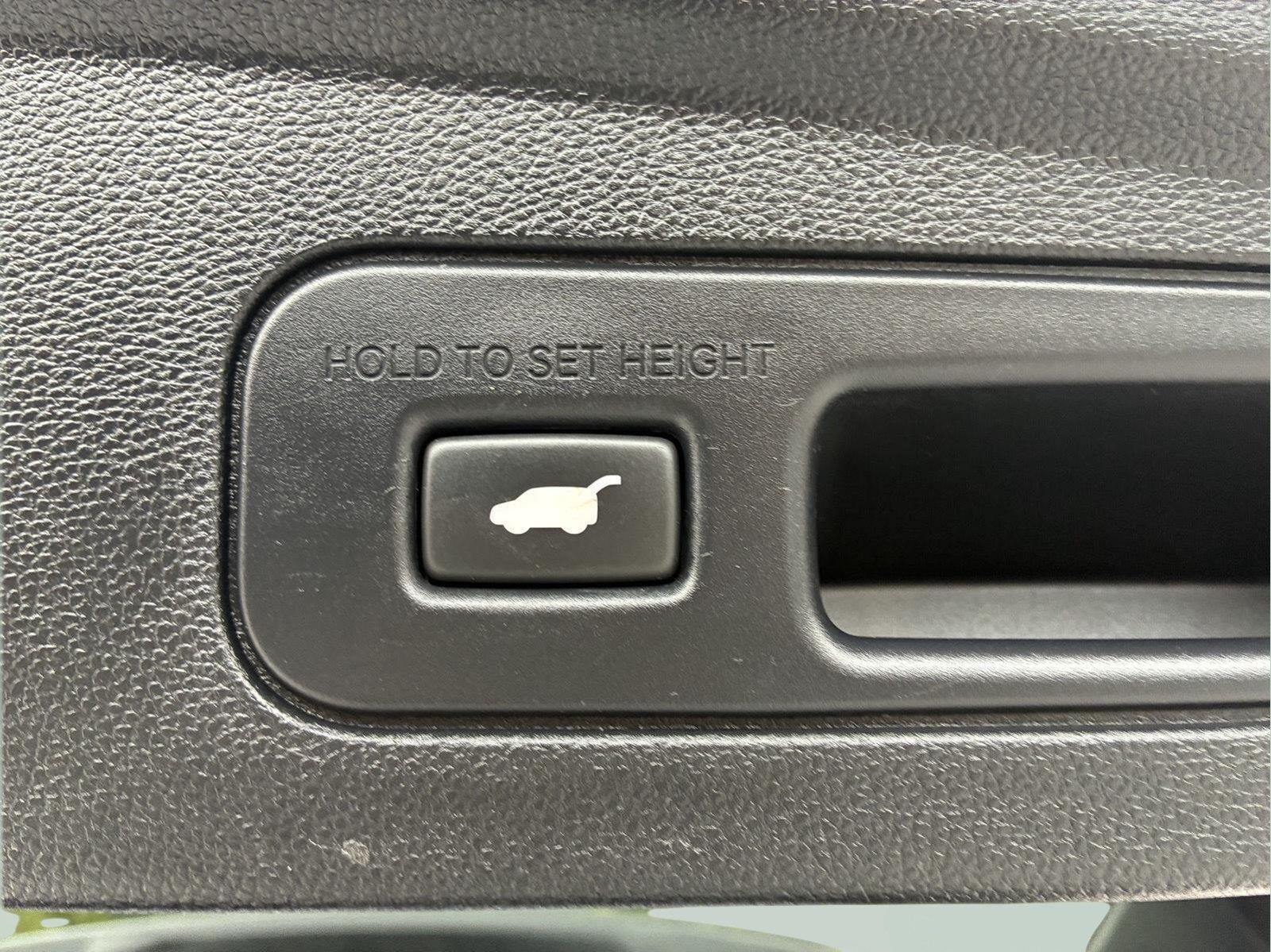 2025 Acura MDX w/A-Spec Advance Package