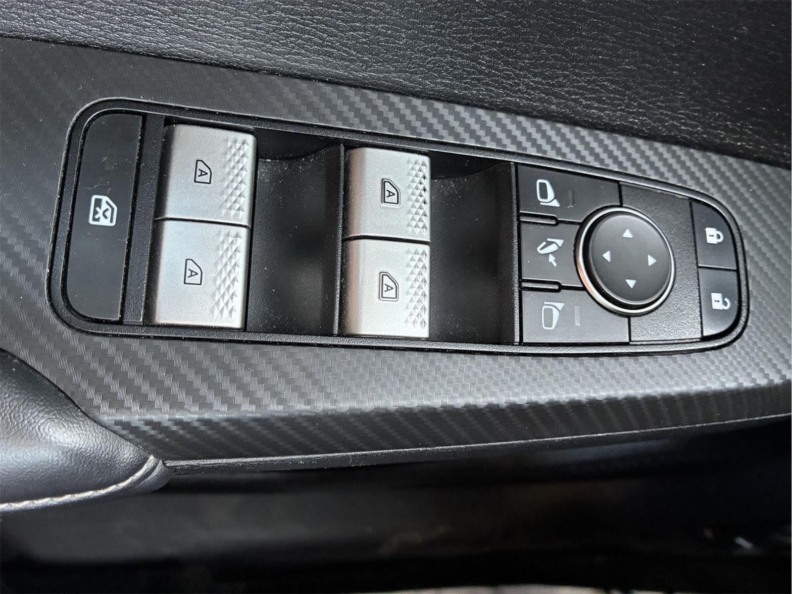 2023 Mitsubishi Outlander SEL
