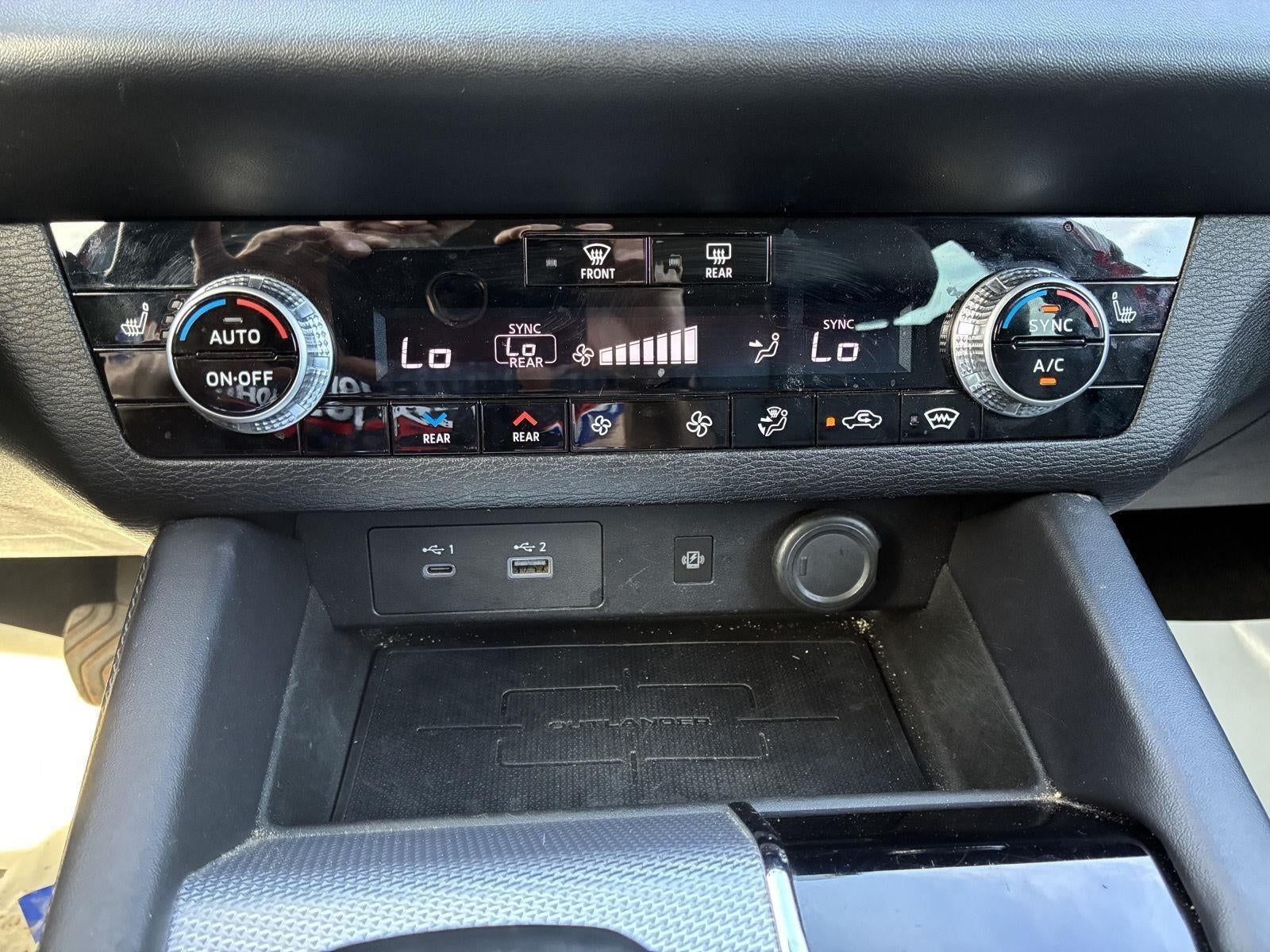 2023 Mitsubishi Outlander SEL