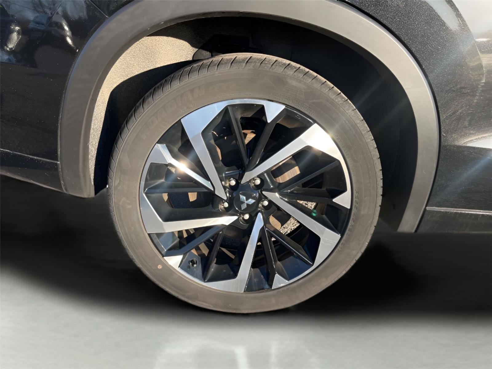 2023 Mitsubishi Outlander PHEV SEL