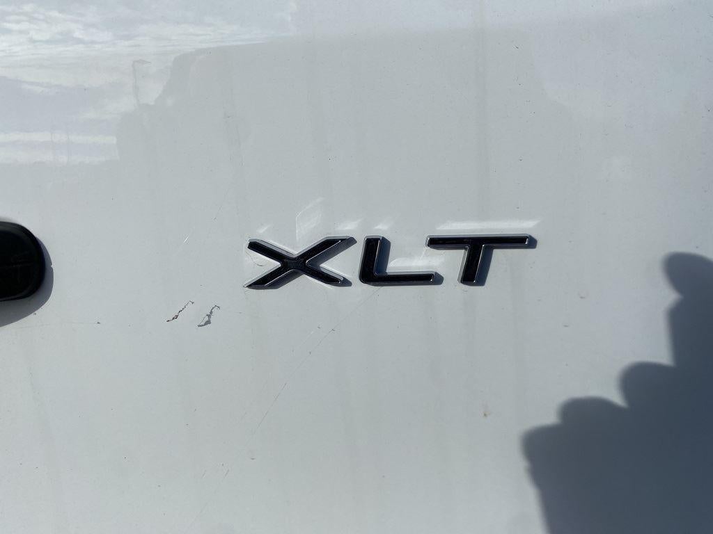 2025 Ford Transit Passenger Wagon XLT