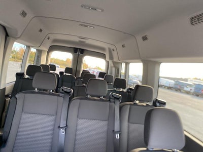 2025 Ford Transit Passenger Wagon XLT