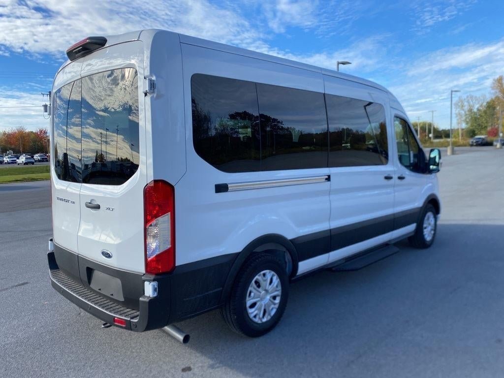 2025 Ford Transit Passenger Wagon XLT