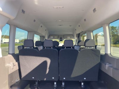 2025 Ford Transit Passenger Wagon XLT