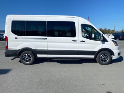 2025 Ford Transit Passenger Wagon XLT