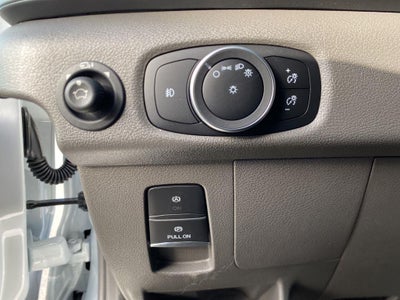 2025 Ford Transit Passenger Wagon XLT