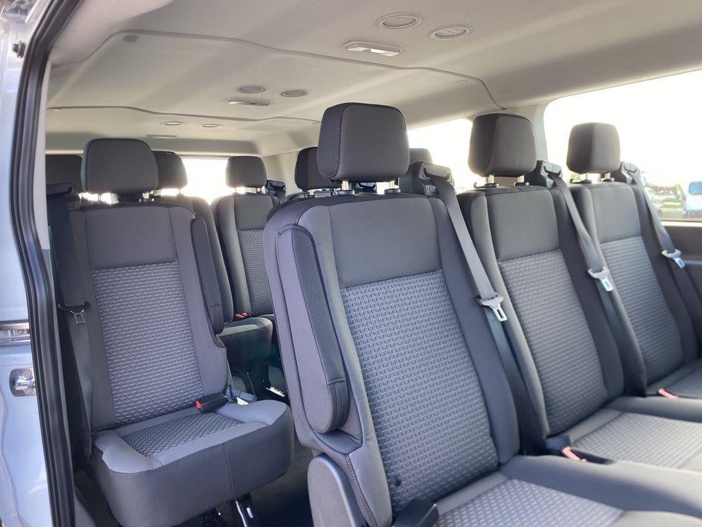 2025 Ford Transit Passenger Wagon XLT