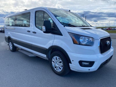 2025 Ford Transit Passenger Wagon XLT