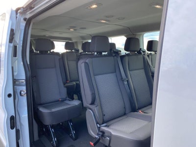 2025 Ford Transit Passenger Wagon XLT