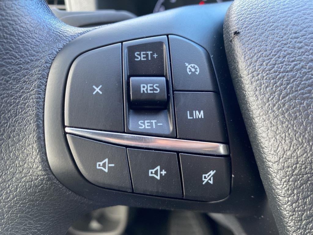 2025 Ford Transit Passenger Wagon XLT