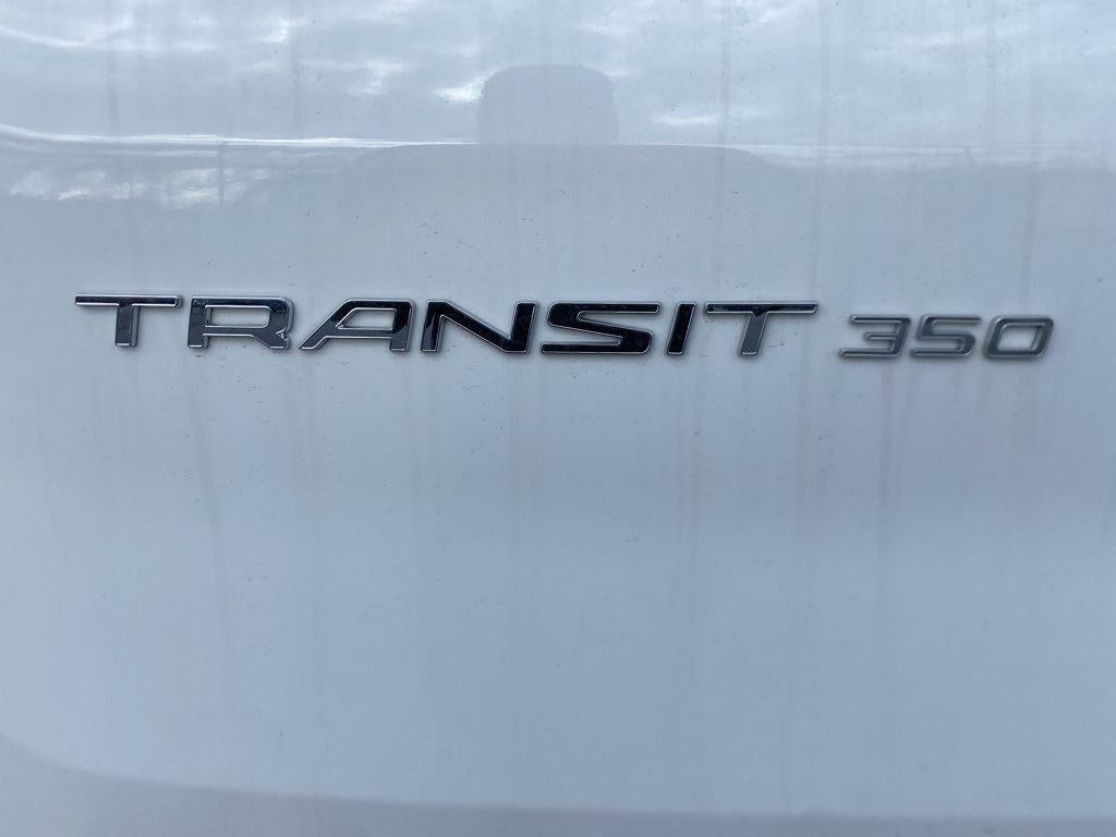 2025 Ford Transit Passenger Wagon XLT