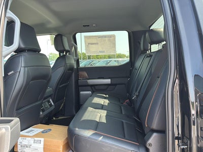 2026 Ford Super Duty F-450 DRW LARIAT