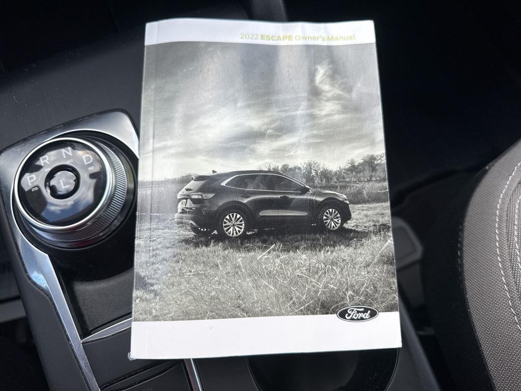 2022 Ford Escape SE