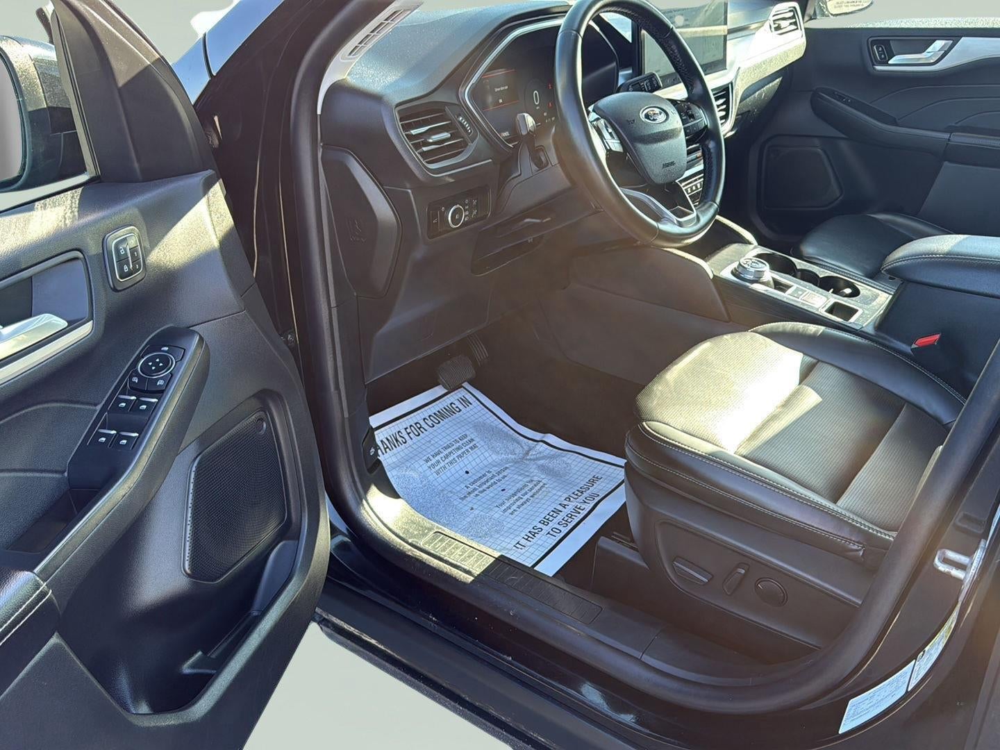 2025 Ford Escape Platinum