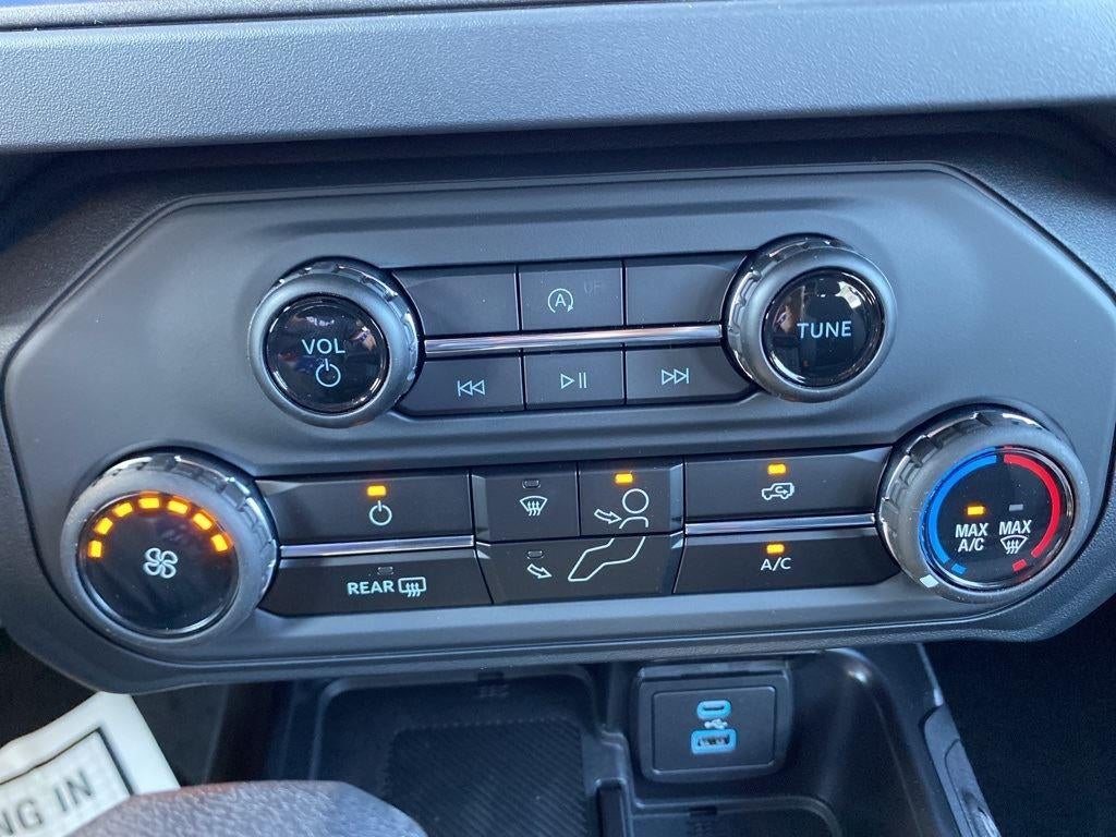 2025 Ford Bronco Base