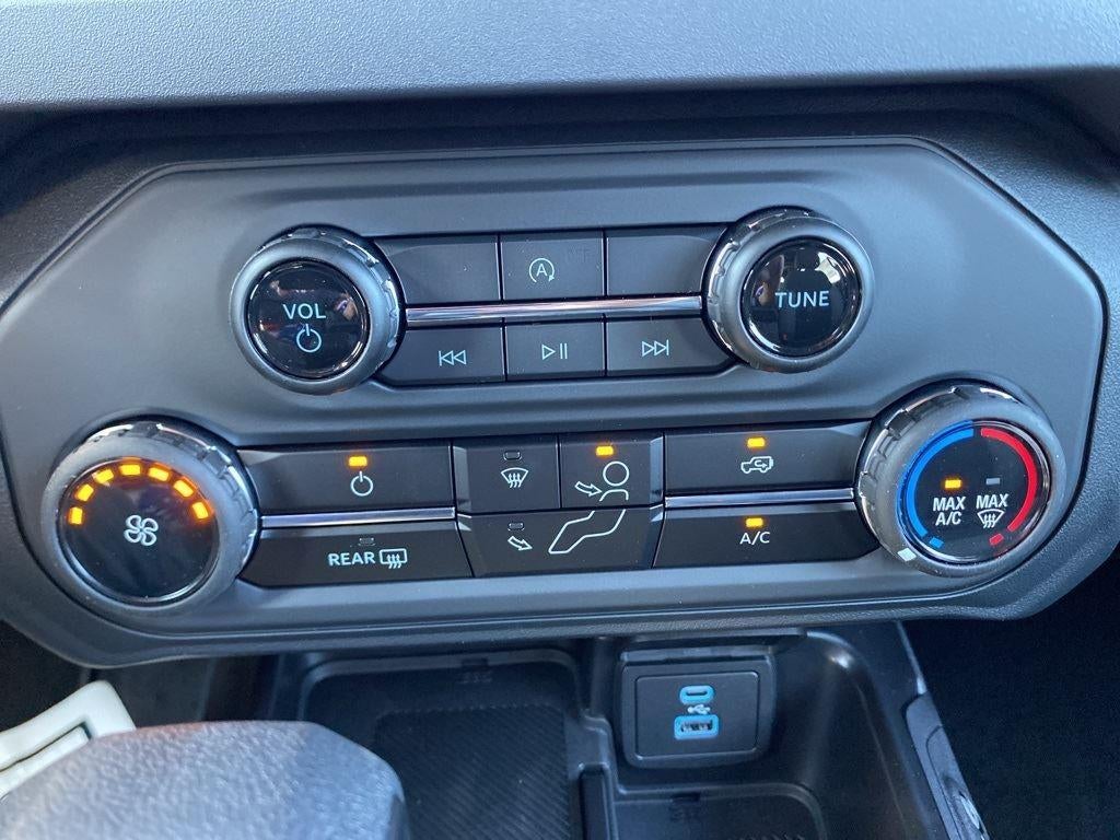 2025 Ford Bronco Base