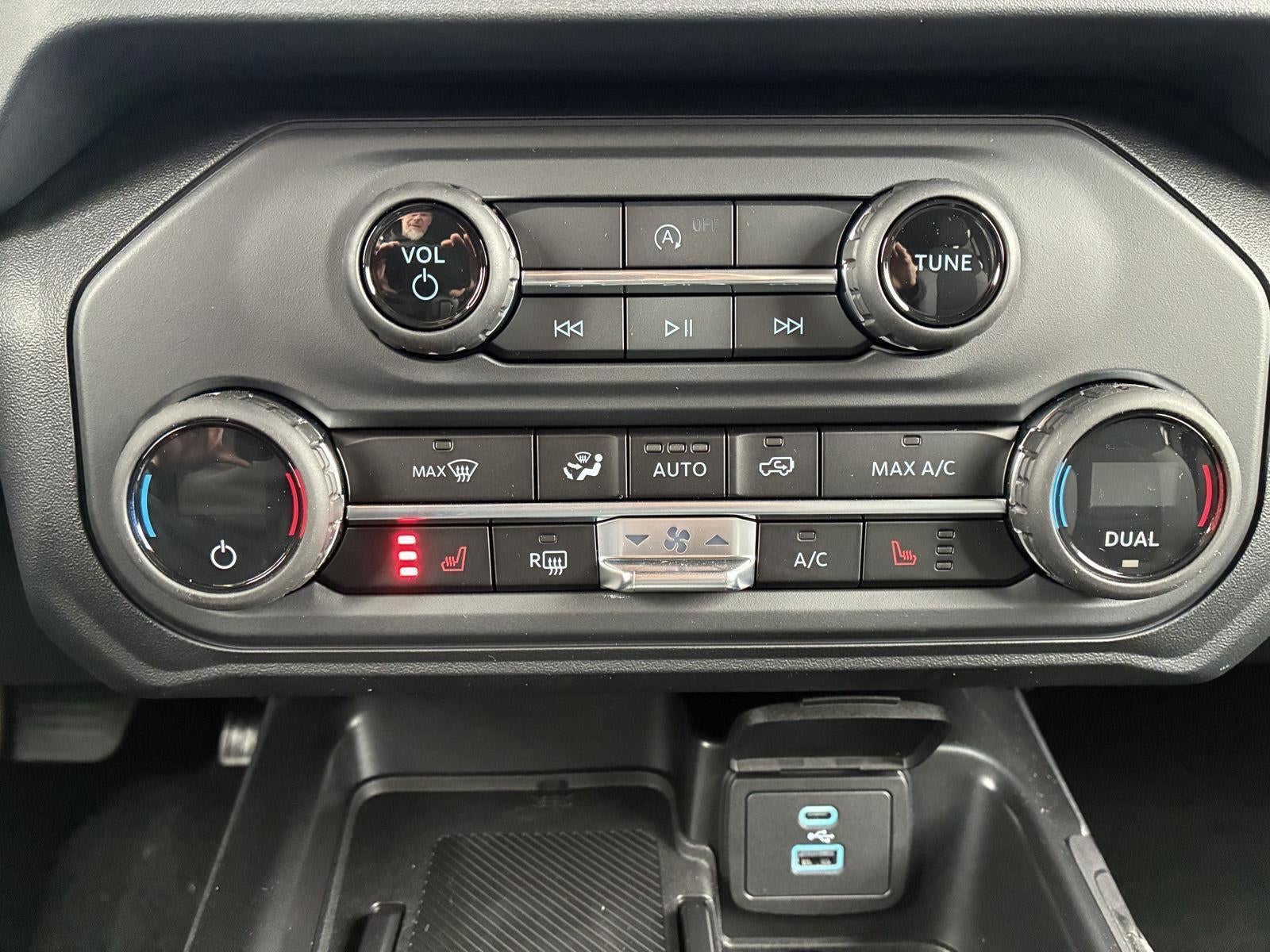 2025 Ford Bronco Big Bend Pulaski NY | Fulton Syracuse Fort Drum New ...