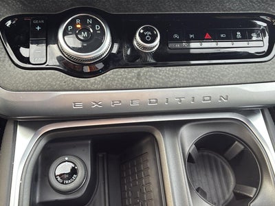 2025 Ford Expedition Tremor